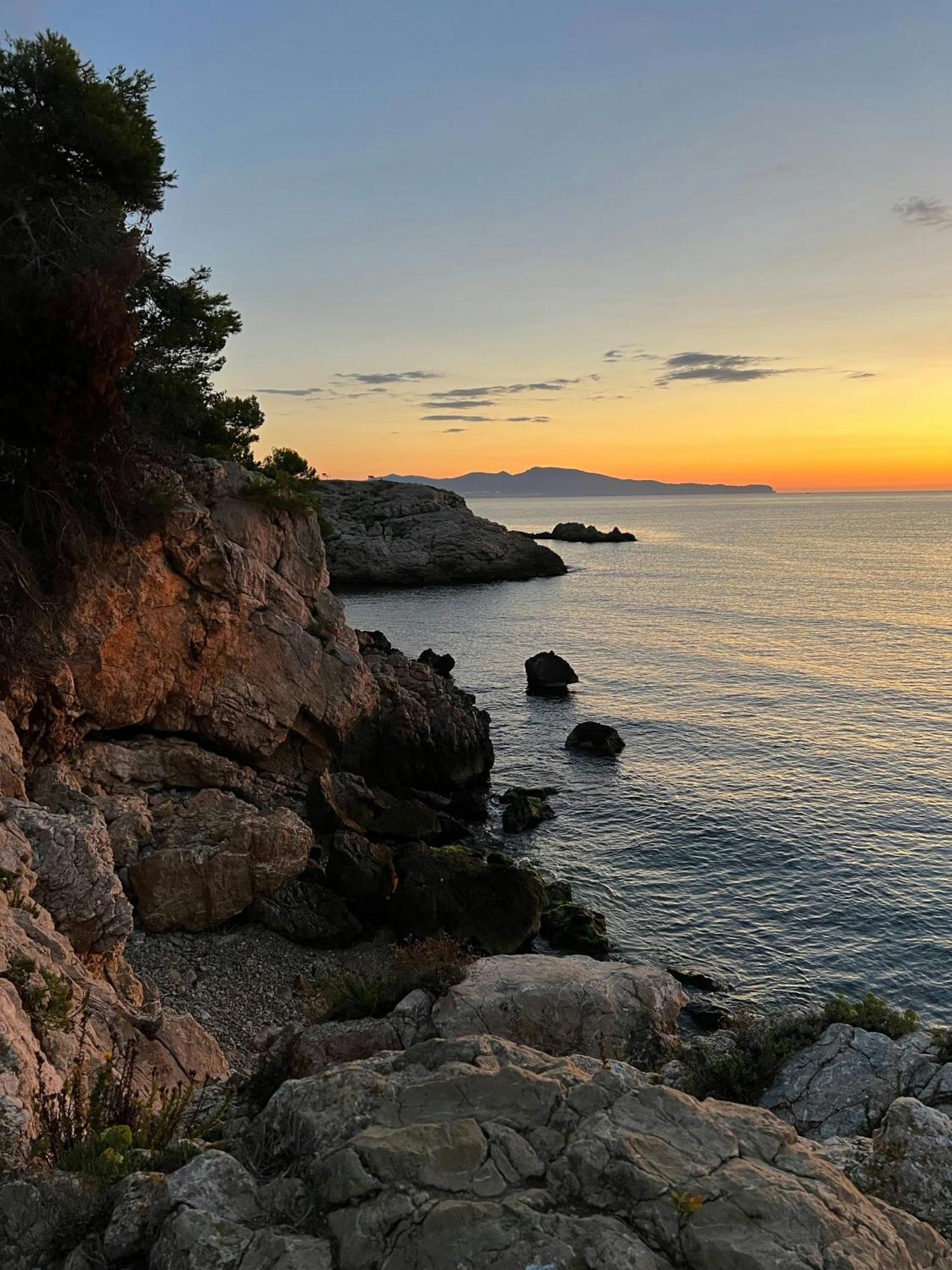 Vive Tu Vida Sonada Delante Del Mar Daire L' Escala Dış mekan fotoğraf